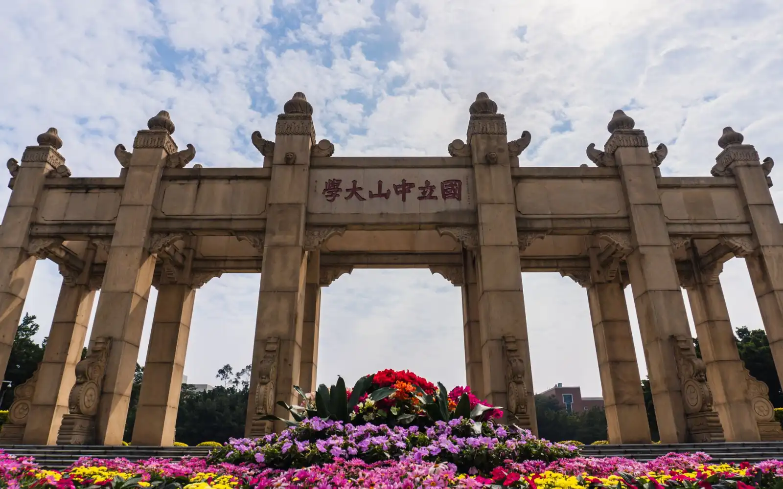 HMI人机界面与触摸屏在自动化产线中的协同应用方案